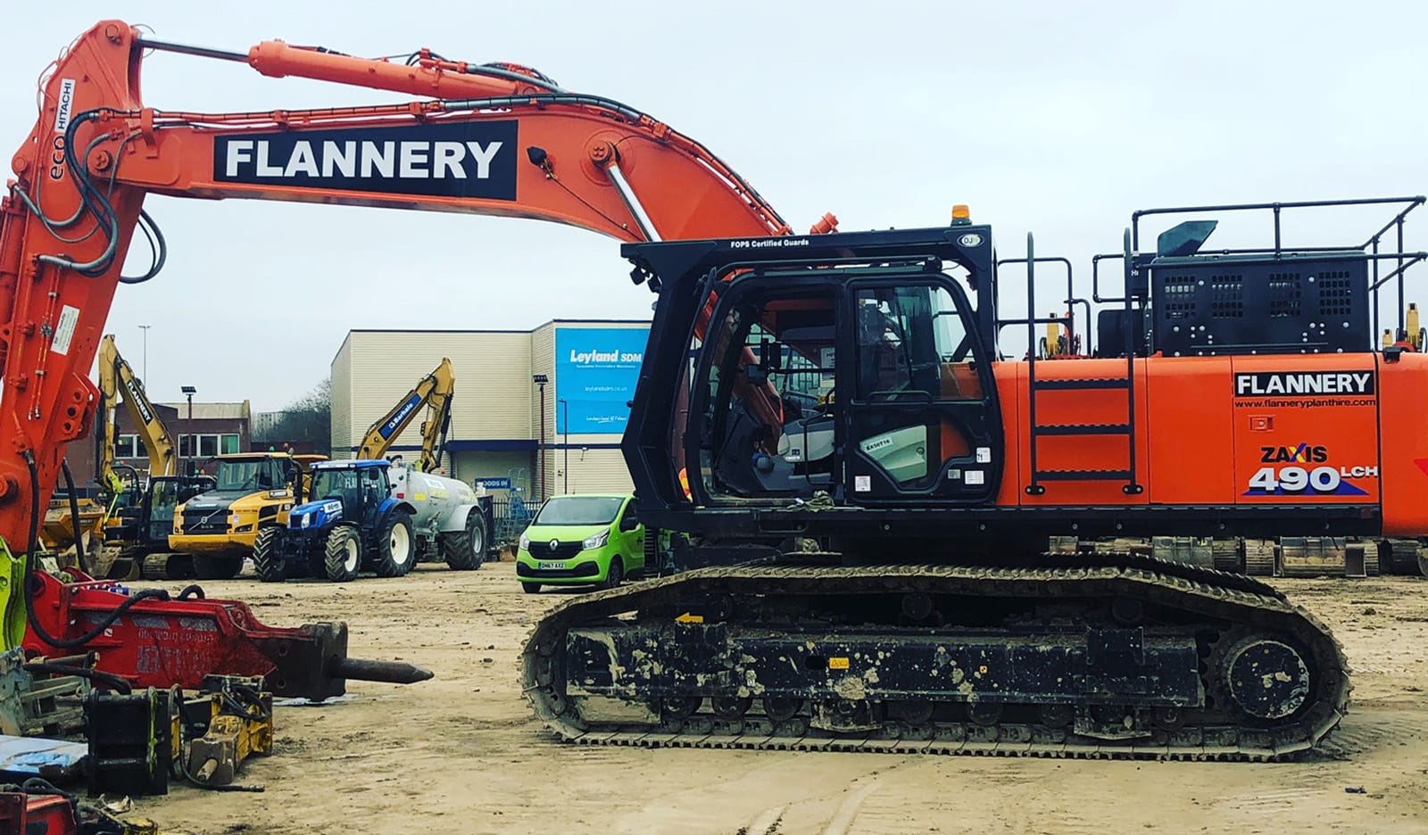 Hitachi Zaxis ZX490LC-6 | Plant Hire UK | Flannery Plant Hire