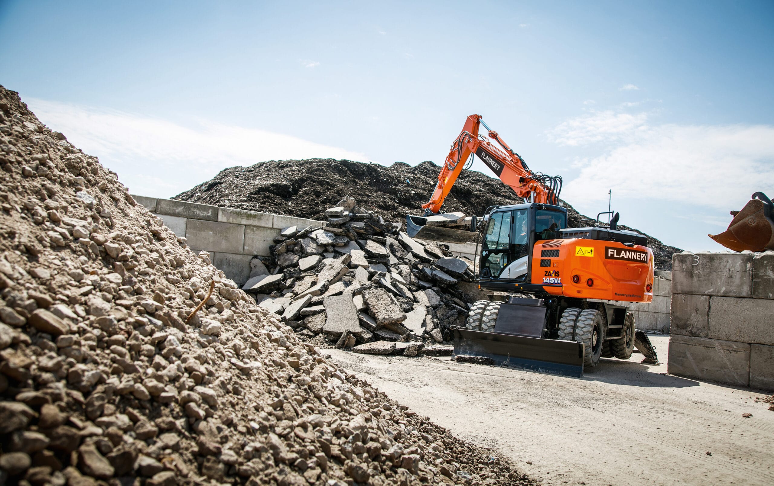 Hitachi Zaxis 145W-6 | Plant Hire UK | Flannery Plant Hire