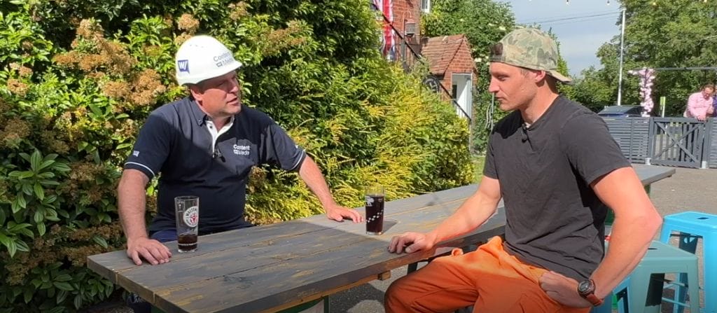 Matthew (15T Driver) talks to Peter Haddock